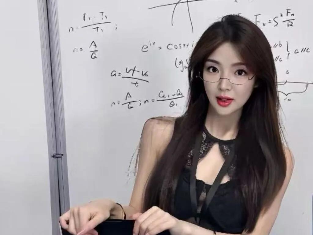 Explore 30 years old AliceKayla from LiveJasmin AliceKayla from LiveJasmin