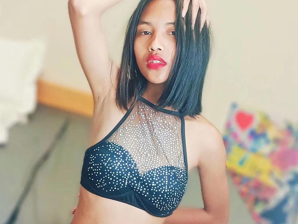 Try sexy camslut AnnahPinkie AnnahPinkie from LiveJasmin