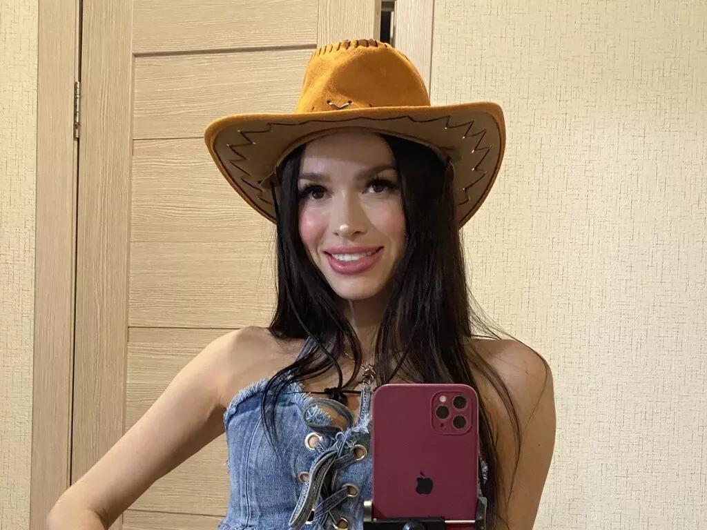 AnnaLakshmy from LiveJasmin