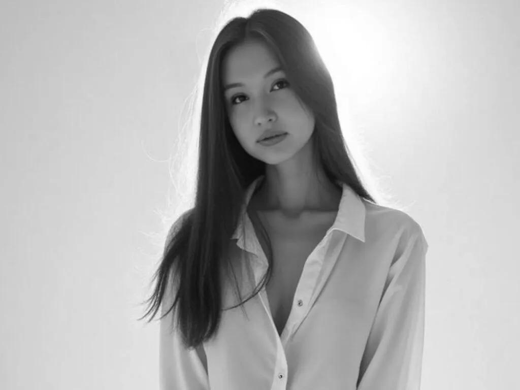 AstridManning from LiveJasmin