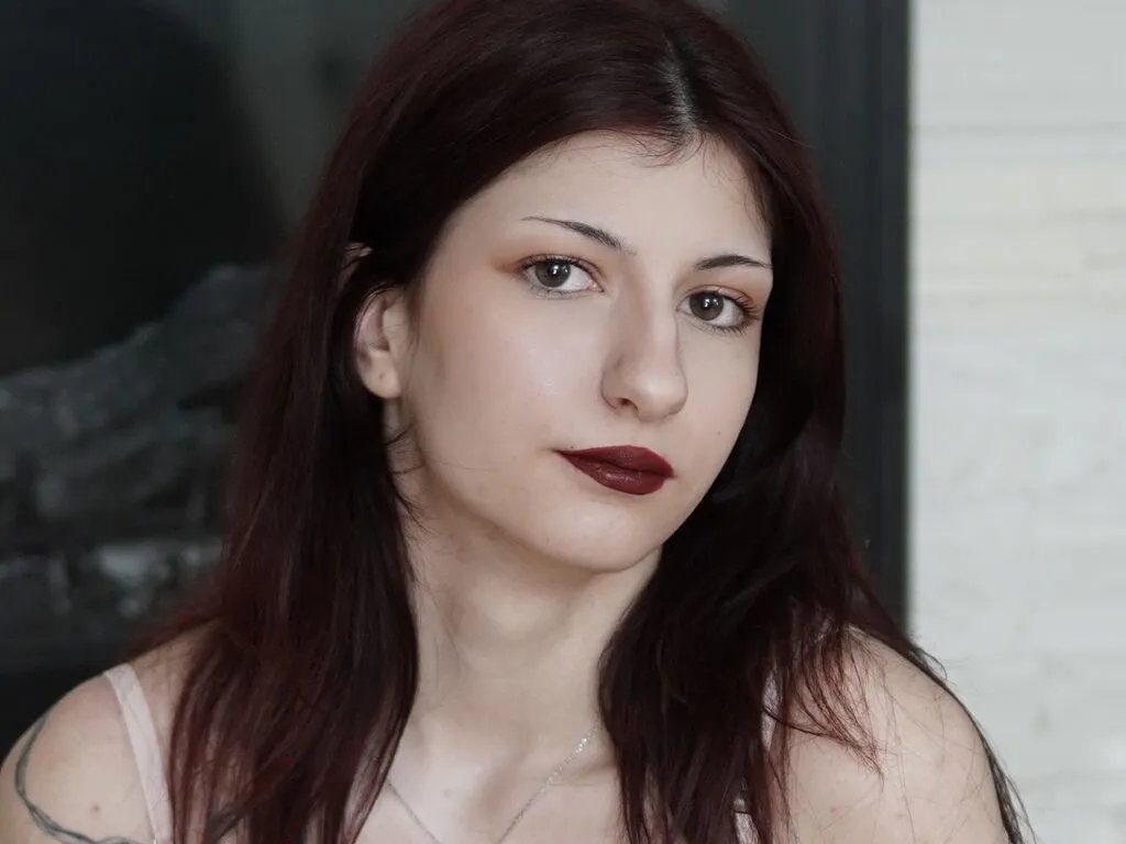 DaisyJenner from LiveJasmin