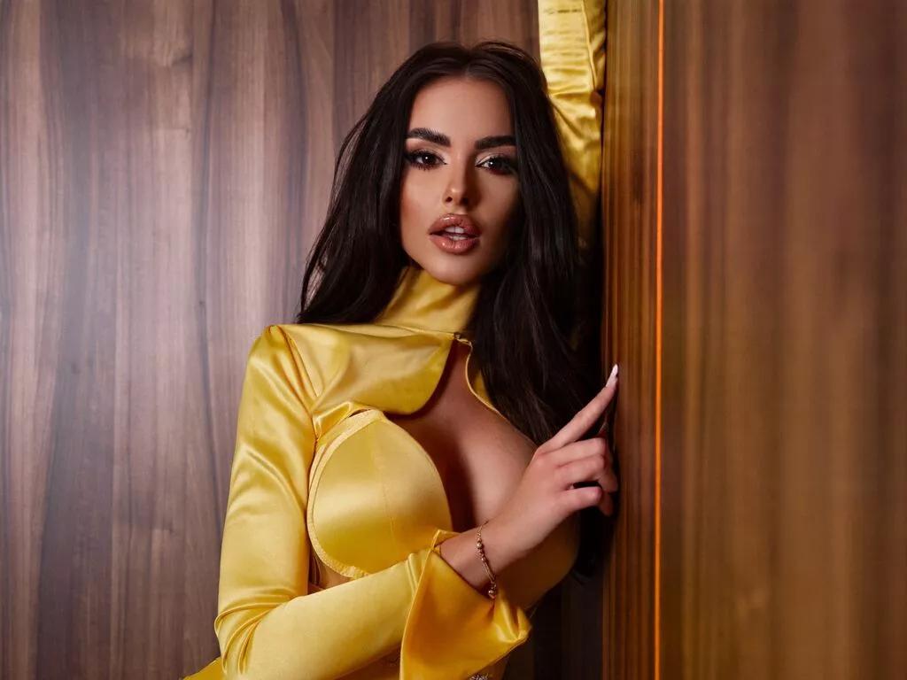 Innes from LiveJasmin