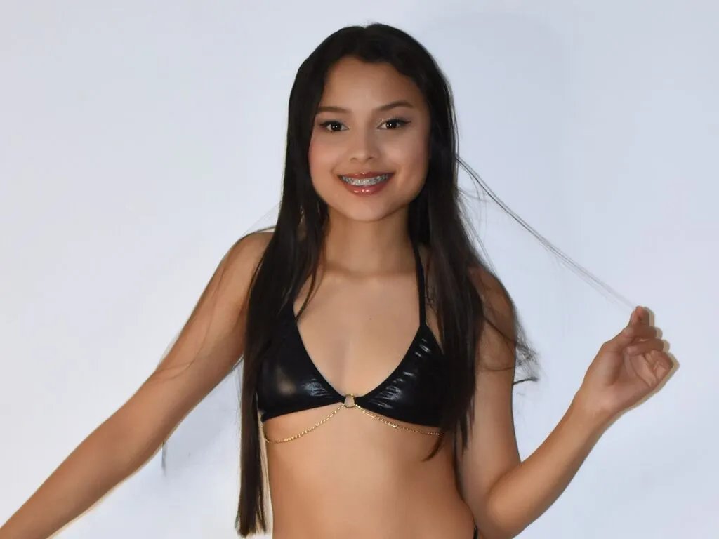 JulietaMiller from LiveJasmin