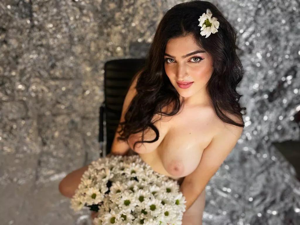 Try LiveJasmin's KamillaRey KamillaRey from LiveJasmin