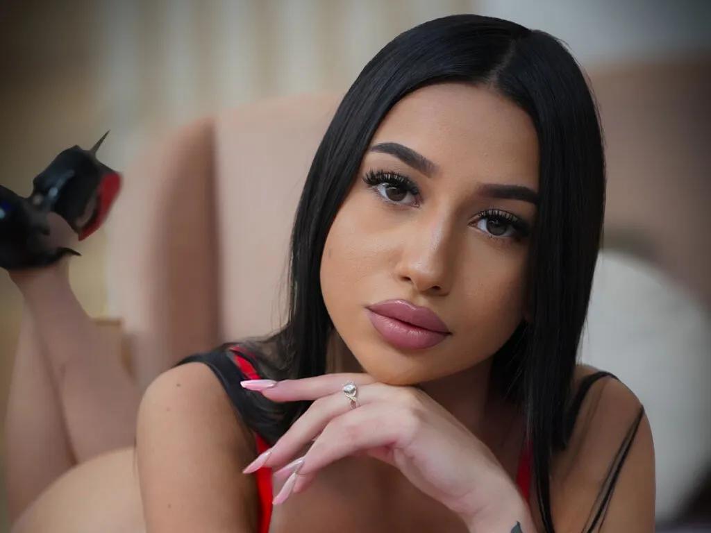 Masturbate to KatieMayers, she wants to masturbate for you KatieMayers from LiveJasmin