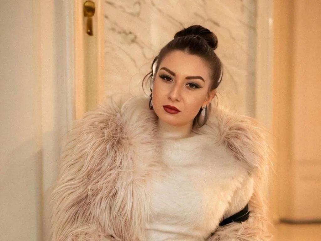 Discover cute camslut LenaLane LenaLane from LiveJasmin