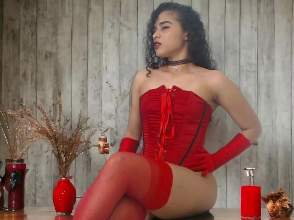 LunaMuler from LiveJasmin