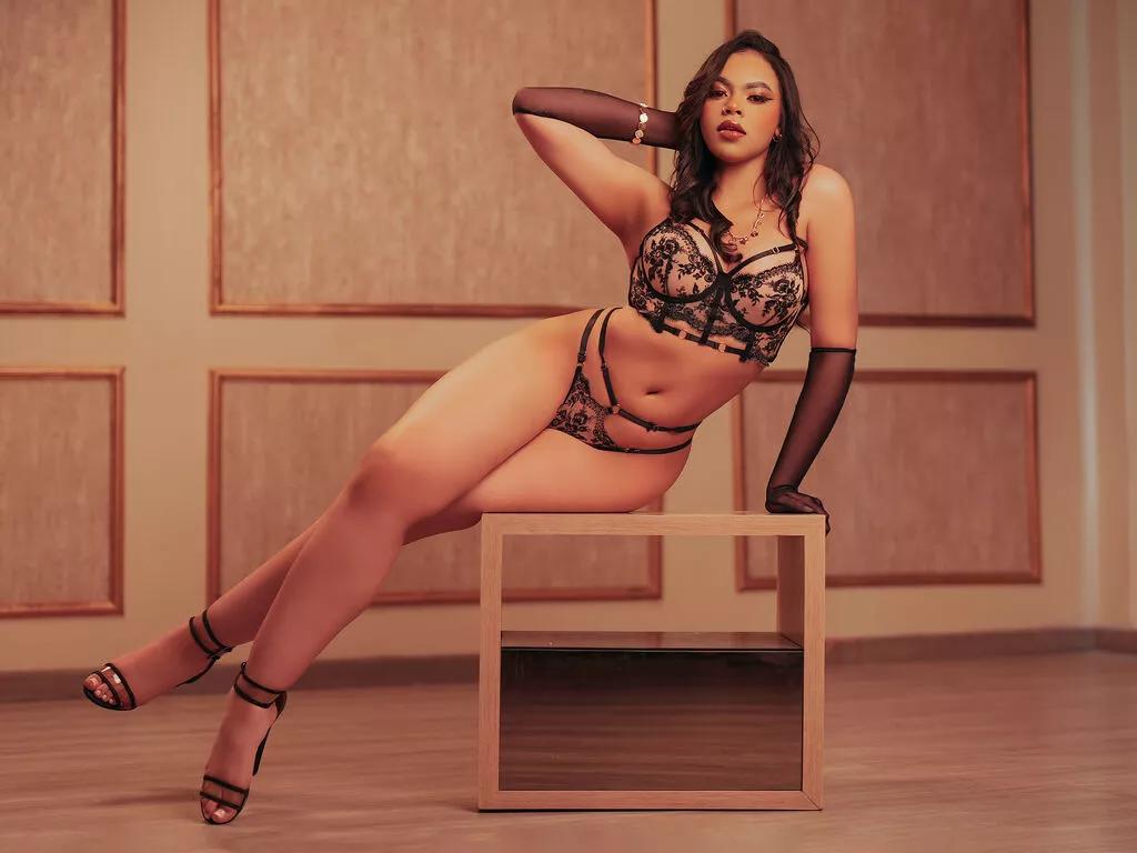 Slutty NicoleViscontti wants you to fuck her body now NicoleViscontti from LiveJasmin