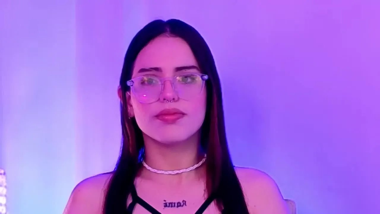 Offline AleRose on Streamray