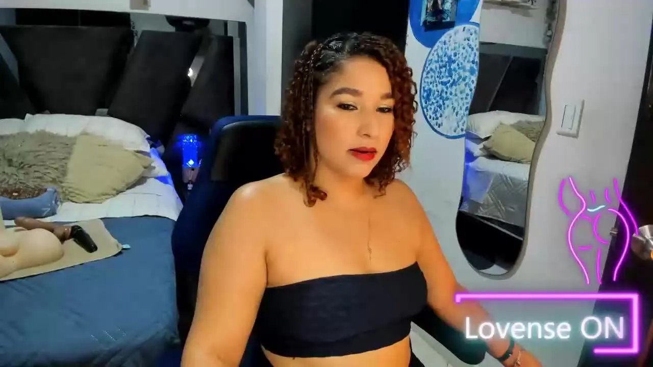 Anna_PeachGirl from Streamray