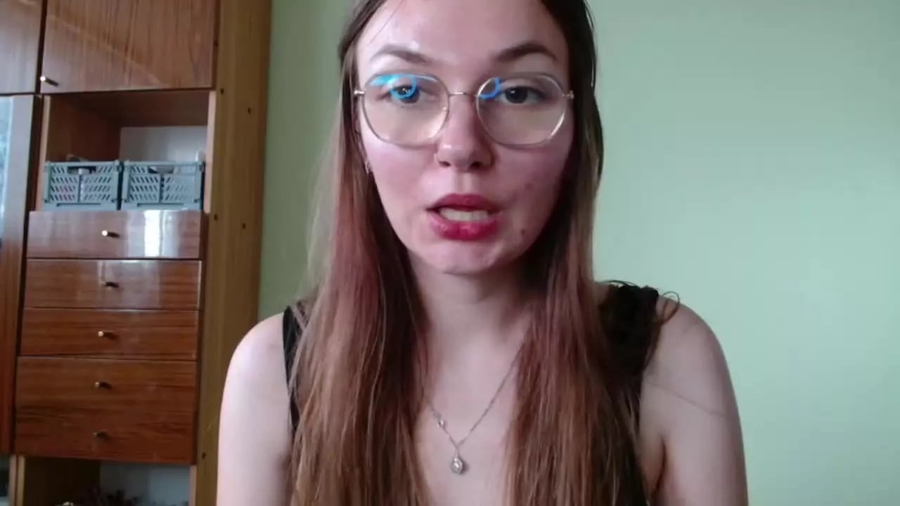 Offline tastyELLYY on Streamray