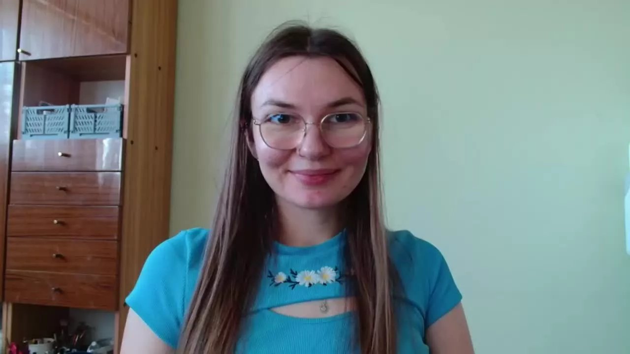 Offline tastyELLYY on Streamray