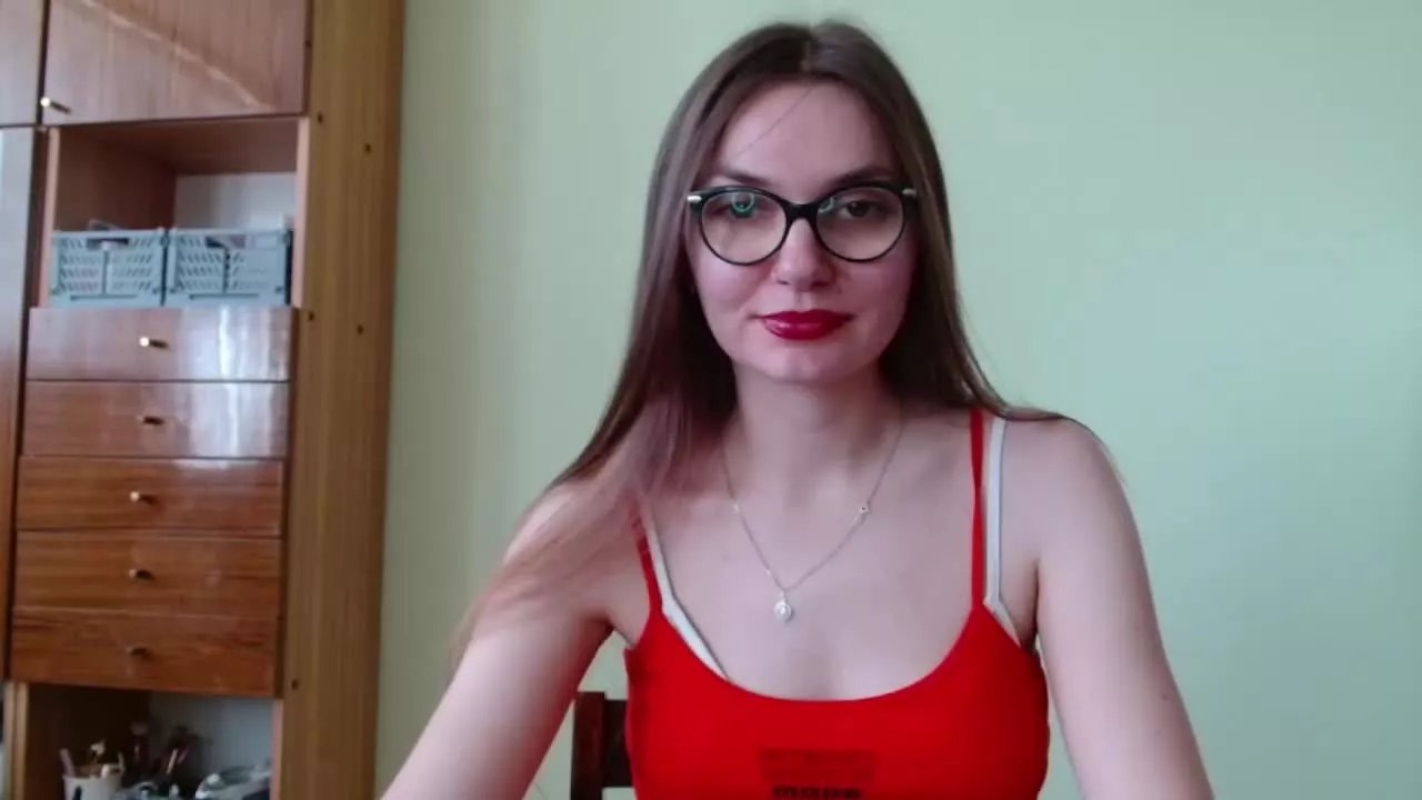 Offline tastyELLYY on Streamray