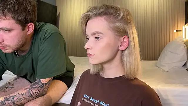 Explore StripChat's Adelovenick Adelovenick from StripChat