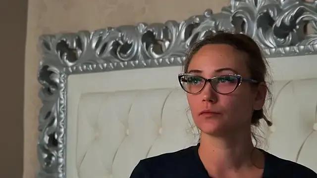 AliceMunro from StripChat