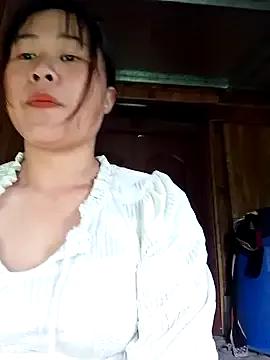 ALIENHR38 from StripChat