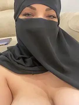 Amberonee31 from StripChat