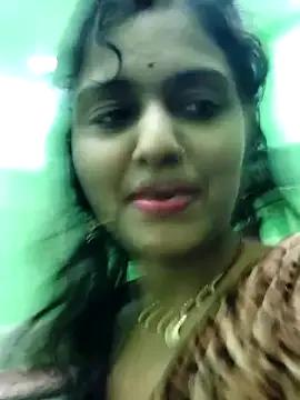 AnanyaKapoor89 from StripChat
