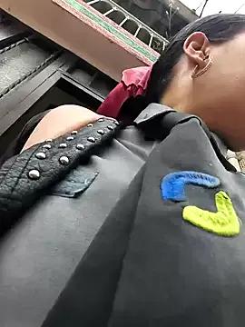 Ariana-07 from StripChat