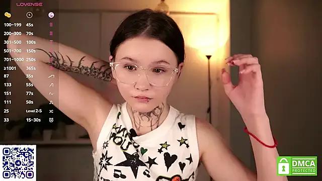 CaroleMyers from StripChat