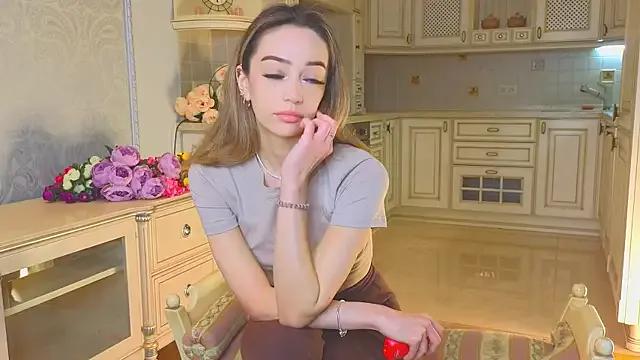 DeiraCharson from StripChat