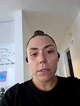 Try slutty stripper Ellie-L-Elizabeth Ellie-L-Elizabeth from StripChat