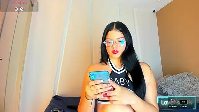 Hailey-Fox from StripChat