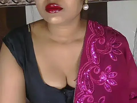 hotee_bhabi from StripChat