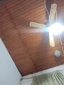 JuceAn14 from StripChat