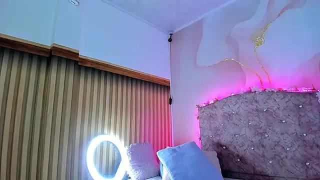 Khassia_f32