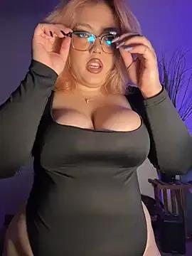 Discover StripChat's LaylaCupid LaylaCupid from StripChat