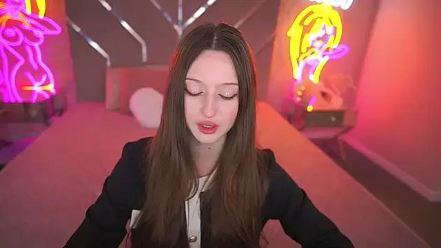 Discover sweet slut LovelyAngelyy LovelyAngelyy from StripChat