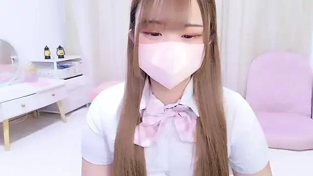 MAIKA_pyon from StripChat