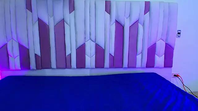 Watch StripChat's Mia_stanfort mia_stanfort from StripChat