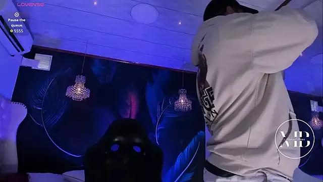 Try MichaelBear_, he wants to masturbate for you MichaelBear_ from StripChat