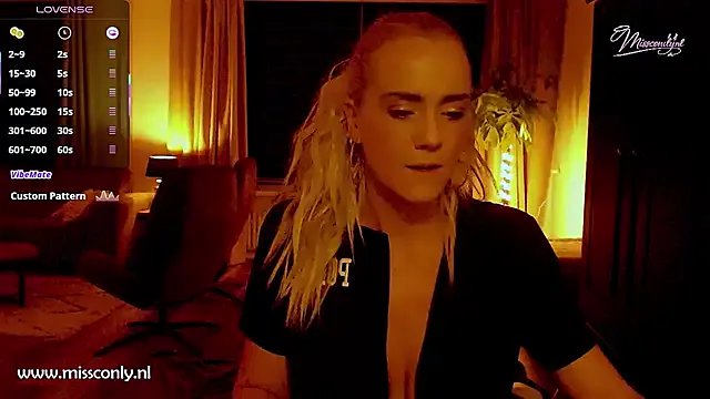 missconly from StripChat