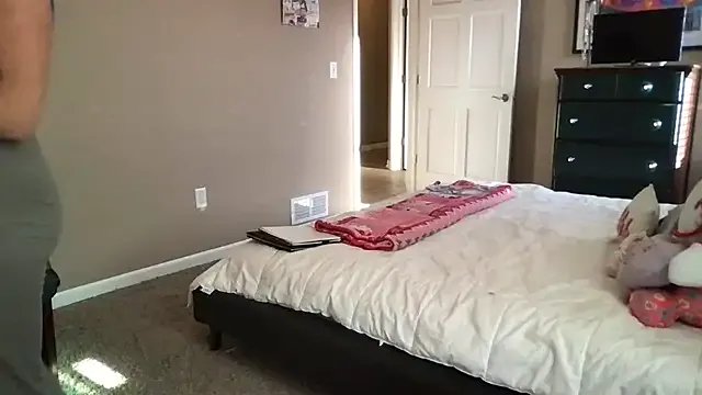 misspollypeach from StripChat