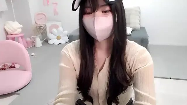 moka-neko from StripChat