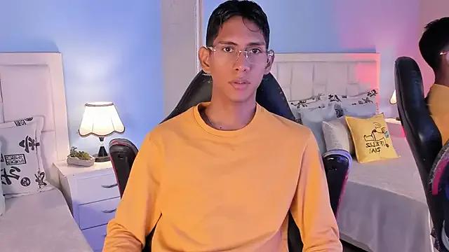 Nick_Collins18 from StripChat