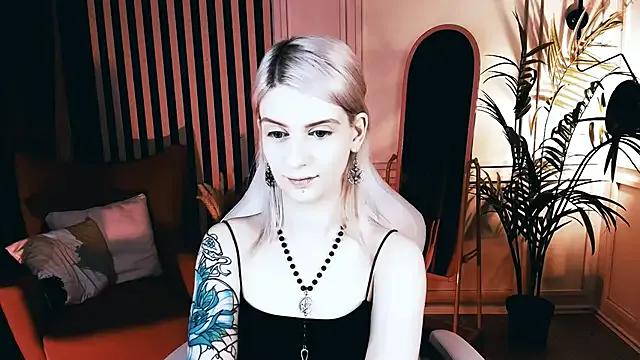 Slutty Noah_ElmerX wants you to fuck her body now Noah_ElmerX from StripChat