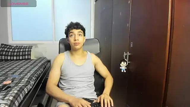 Naked Noxx_starkK wants you to fuck their body now Noxx_starkK from StripChat