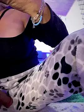 PaulinaSanders_X from StripChat