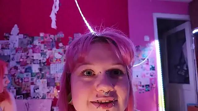 Watch PinkiePurr, they want to masturbate for you PinkiePurr from StripChat