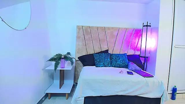 Cute Samay__bush wants you to fuck her body now samay__bush from StripChat