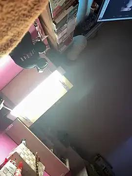 Cute Sexymelli18 wants you to fuck their body now sexymelli18 from StripChat