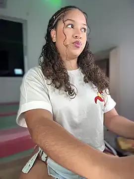 Shara_dreams from StripChat