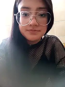 Discover cute escort StrawberryPink_ StrawberryPink_ from StripChat