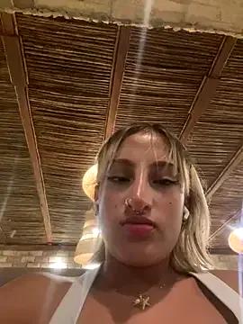 Sweet_paradisex from StripChat
