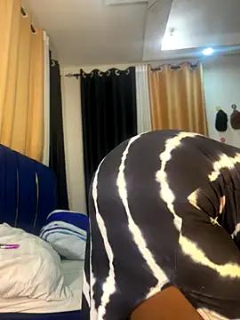 t-Booty_risky_ from StripChat