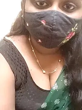 Tanuja-Sexy from StripChat